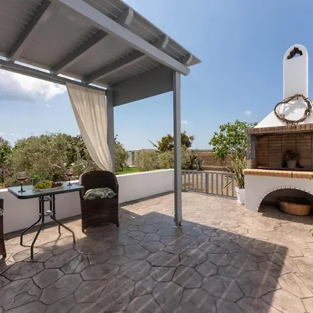 شقة Ioanna'shome Emporio (Santorini)
